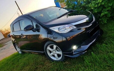 Subaru Trezia, 2011 год, 900 000 рублей, 2 фотография