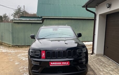 Jeep Grand Cherokee, 2019 год, 4 200 000 рублей, 1 фотография