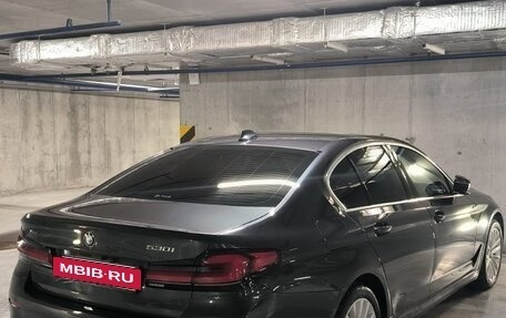 BMW 5 серия, 2020 год, 6 100 000 рублей, 2 фотография