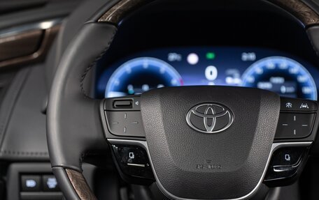 Toyota Alphard, 2024 год, 13 990 000 рублей, 15 фотография