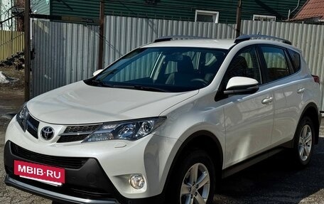 Toyota RAV4, 2014 год, 2 590 000 рублей, 3 фотография