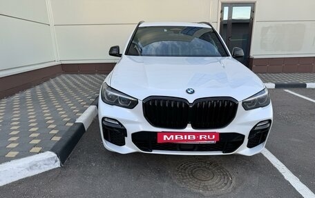 BMW X5, 2019 год, 6 999 999 рублей, 3 фотография