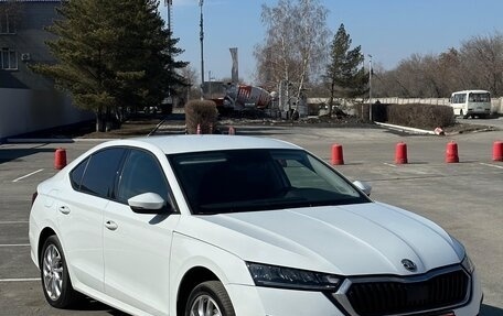 Skoda Octavia IV, 2022 год, 1 999 000 рублей, 4 фотография