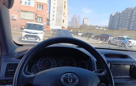 Toyota Land Cruiser Prado 120 рестайлинг, 2005 год, 2 000 000 рублей, 4 фотография