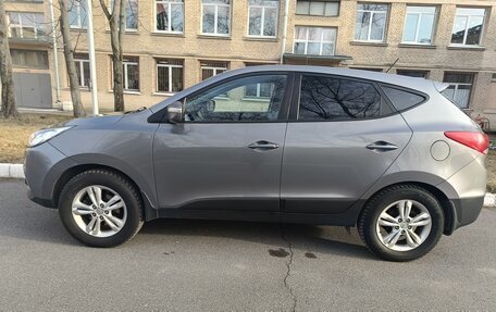 Hyundai ix35 I рестайлинг, 2011 год, 1 050 000 рублей, 10 фотография