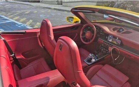 Porsche 911, 2021 год, 13 800 000 рублей, 9 фотография
