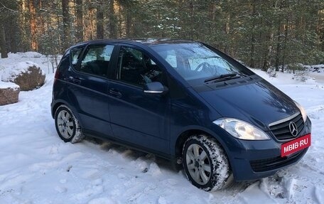 Mercedes-Benz A-Класс, 2011 год, 750 000 рублей, 7 фотография