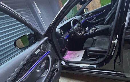 Mercedes-Benz E-Класс, 2016 год, 3 700 000 рублей, 6 фотография