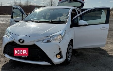 Toyota Vitz, 2018 год, 1 200 000 рублей, 5 фотография