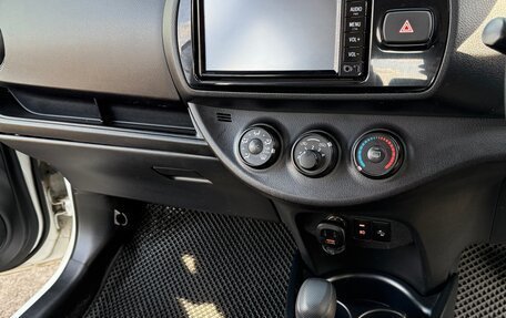 Toyota Vitz, 2018 год, 1 200 000 рублей, 15 фотография