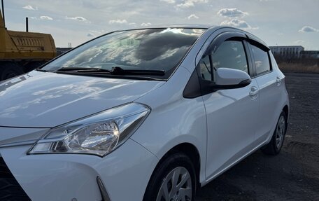 Toyota Vitz, 2018 год, 1 200 000 рублей, 8 фотография