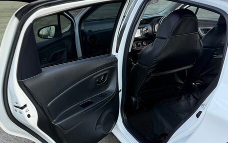 Toyota Vitz, 2018 год, 1 200 000 рублей, 19 фотография
