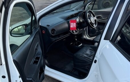 Toyota Vitz, 2018 год, 1 200 000 рублей, 18 фотография