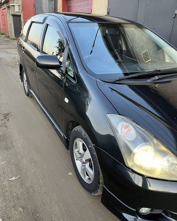 Toyota Wish I, 2003 год, 630 000 рублей, 3 фотография