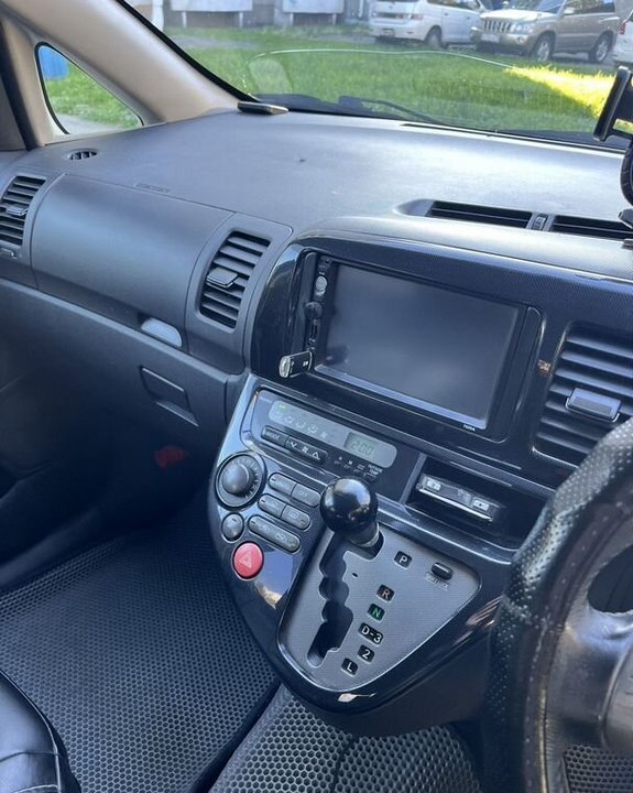 Toyota Wish I, 2003 год, 630 000 рублей, 12 фотография