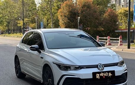 Volkswagen Golf VIII, 2021 год, 1 840 000 рублей, 3 фотография
