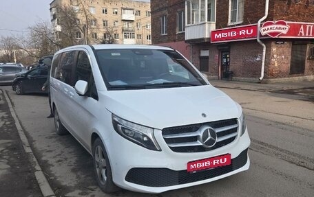 Mercedes-Benz V-Класс, 2019 год, 3 950 000 рублей, 1 фотография