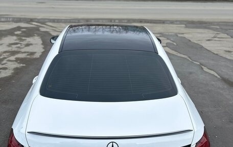 Mercedes-Benz E-Класс, 2019 год, 3 000 000 рублей, 12 фотография