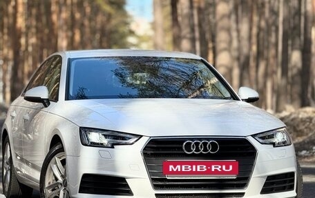 Audi A4, 2018 год, 2 590 000 рублей, 4 фотография