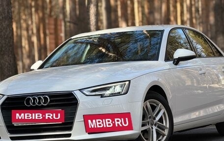 Audi A4, 2018 год, 2 590 000 рублей, 2 фотография