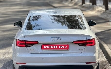 Audi A4, 2018 год, 2 590 000 рублей, 6 фотография