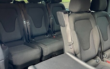 Mercedes-Benz V-Класс, 2019 год, 3 950 000 рублей, 8 фотография