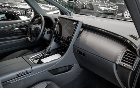 Toyota Alphard, 2024 год, 15 500 000 рублей, 16 фотография
