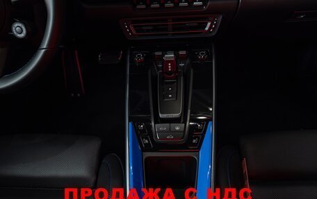 Porsche 911, 2021 год, 18 000 000 рублей, 10 фотография