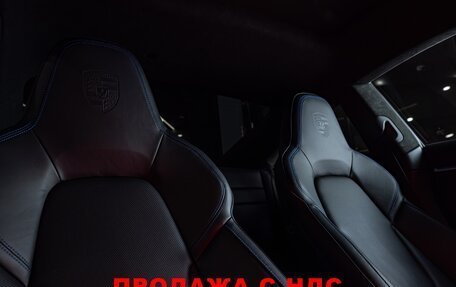 Porsche 911, 2021 год, 18 000 000 рублей, 23 фотография