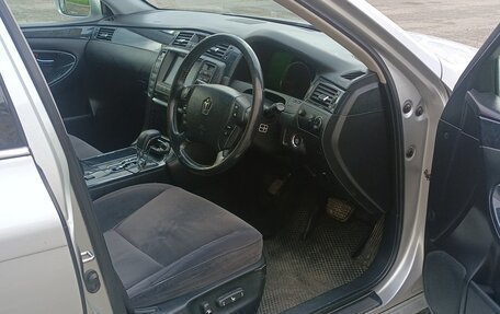 Toyota Crown, 2004 год, 1 090 000 рублей, 9 фотография