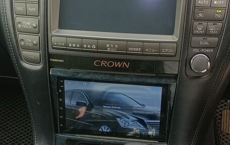Toyota Crown, 2004 год, 1 090 000 рублей, 2 фотография