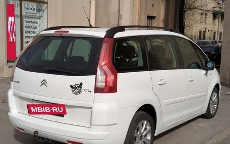 Citroen C4 Picasso II рестайлинг, 2012 год, 750 000 рублей, 3 фотография