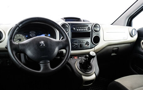Peugeot Partner II рестайлинг 2, 2012 год, 649 000 рублей, 11 фотография