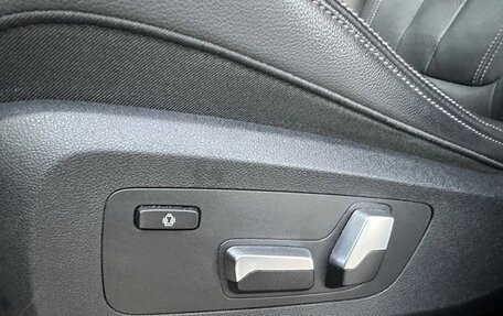 BMW X5, 2019 год, 5 240 000 рублей, 14 фотография