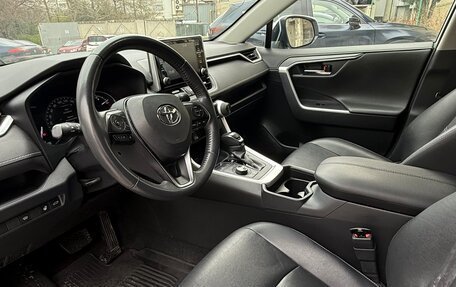 Toyota RAV4, 2021 год, 3 990 000 рублей, 7 фотография