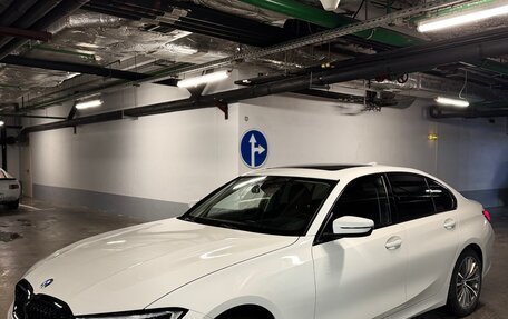 BMW 3 серия, 2019 год, 3 500 000 рублей, 3 фотография