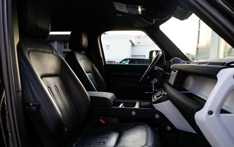 Land Rover Defender II, 2021 год, 5 499 000 рублей, 20 фотография