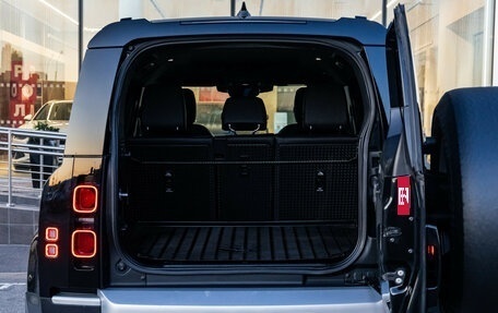 Land Rover Defender II, 2021 год, 5 499 000 рублей, 29 фотография