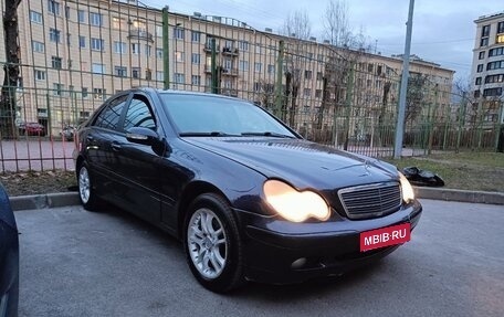 Mercedes-Benz C-Класс, 2002 год, 480 000 рублей, 1 фотография