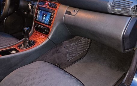 Mercedes-Benz C-Класс, 2002 год, 480 000 рублей, 9 фотография