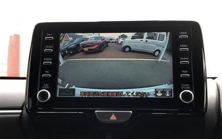 Toyota Yaris Cross, 2022 год, 1 460 000 рублей, 10 фотография