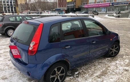 Ford Fiesta, 2007 год, 450 000 рублей, 3 фотография