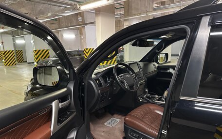 Toyota Land Cruiser 200, 2018 год, 8 250 000 рублей, 16 фотография