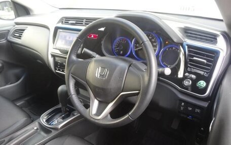 Honda Grace I, 2016 год, 900 000 рублей, 8 фотография