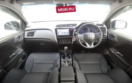 Honda Grace I, 2016 год, 900 000 рублей, 3 фотография