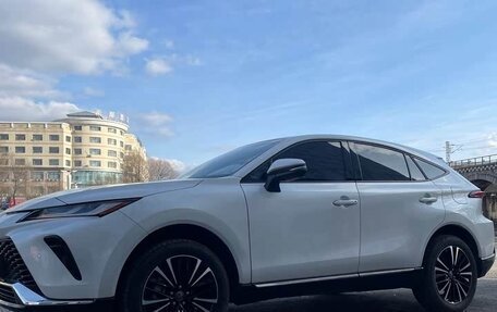 Toyota Venza, 2022 год, 3 750 000 рублей, 4 фотография