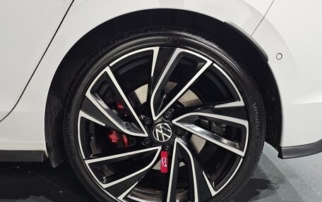 Volkswagen Golf GTI, 2022 год, 2 815 017 рублей, 5 фотография