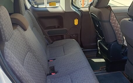 Toyota Porte II, 2014 год, 880 000 рублей, 14 фотография