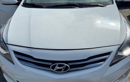 Hyundai Solaris II рестайлинг, 2016 год, 1 100 000 рублей, 3 фотография