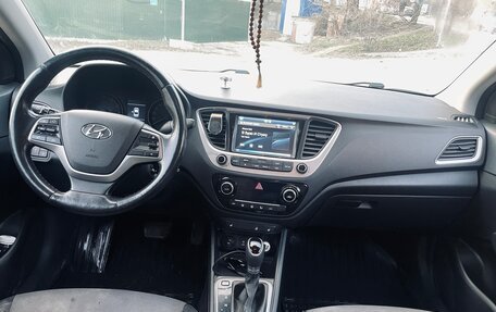 Hyundai Solaris II рестайлинг, 2017 год, 1 430 000 рублей, 7 фотография